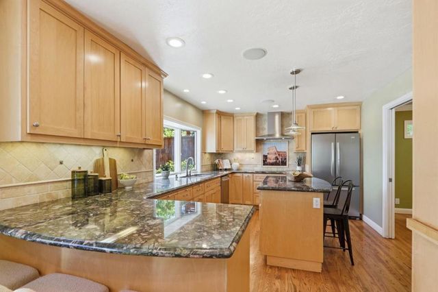 139 Belvue Drive, Los Gatos, CA 95032