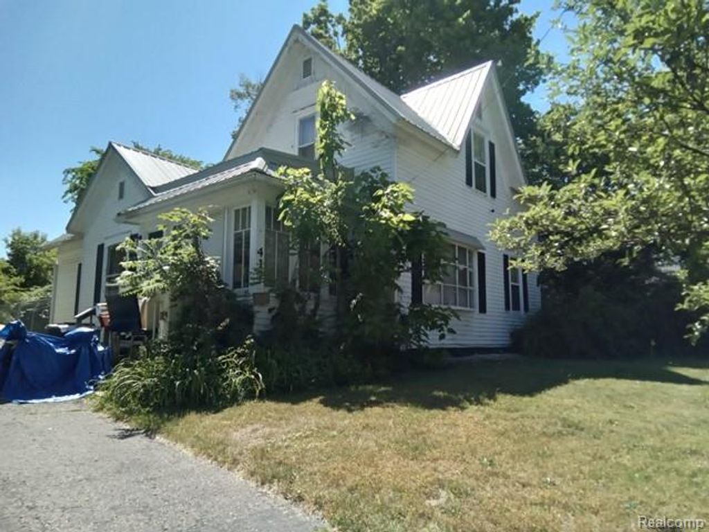 417 Chestnut Street, Dowagiac, MI 49047
