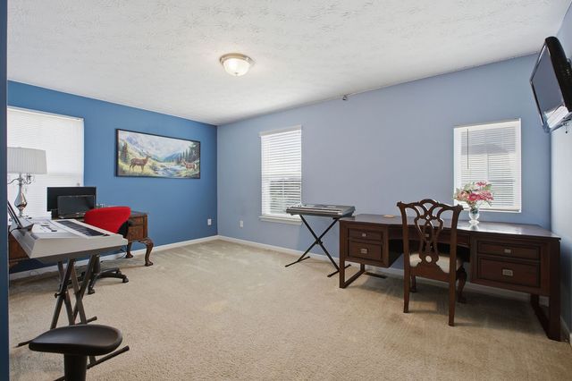 1686 Summit Creek Drive, Centerville, OH 45458