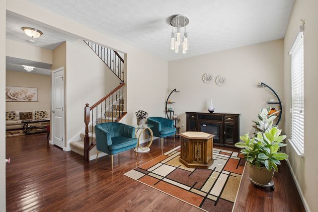 1686 Summit Creek Drive, Centerville, OH 45458