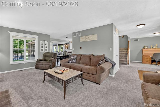 5900 Carter Court, Howell, MI 48843