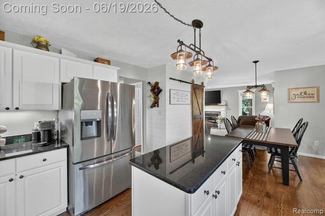 5900 Carter Court, Howell, MI 48843