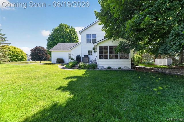 5900 Carter Court, Howell, MI 48843