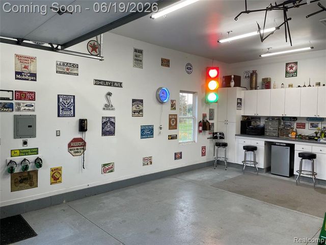 5900 Carter Court, Howell, MI 48843