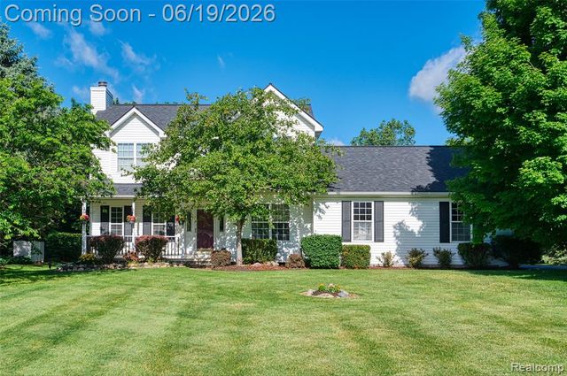 5900 Carter Court, Howell, MI 48843