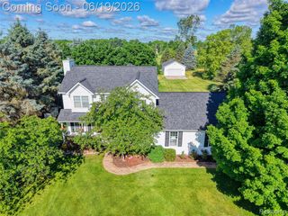 5900 Carter Court, Howell, MI 48843