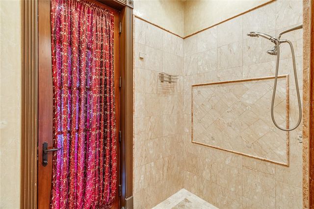 117 BELLAMERE PALMS COURT, Lutz, FL 33549