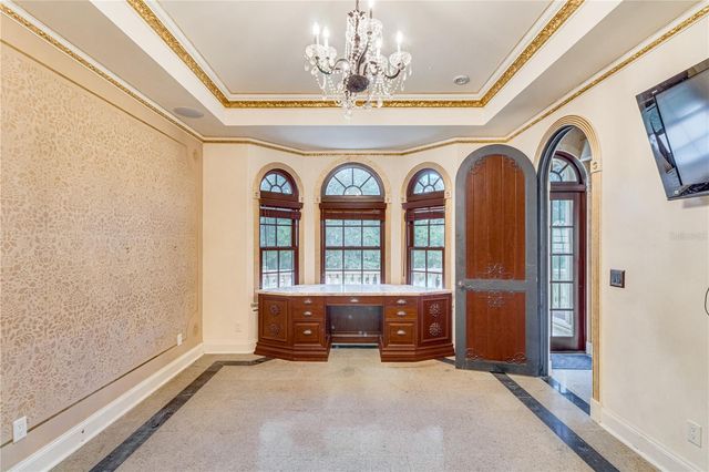 117 BELLAMERE PALMS COURT, Lutz, FL 33549