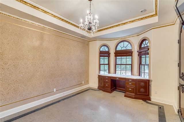 117 BELLAMERE PALMS COURT, Lutz, FL 33549