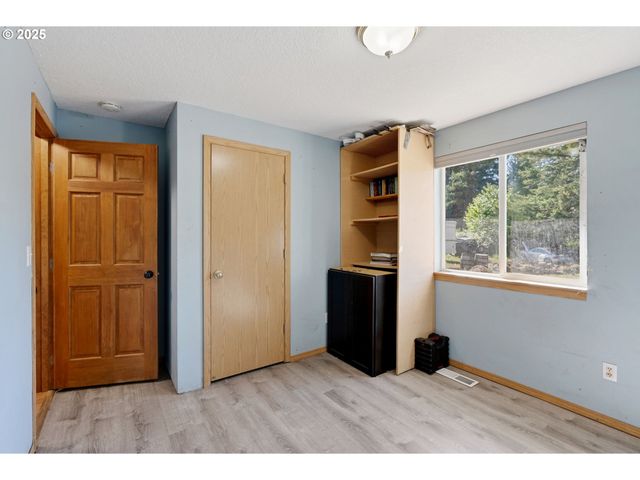 122 WINTER CREEK Rd, Stevenson, WA 98648