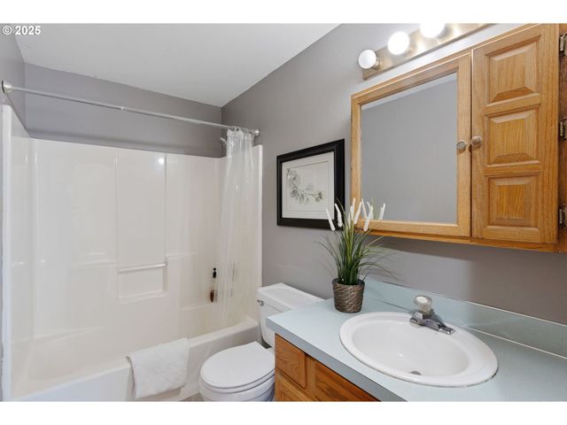 122 WINTER CREEK Rd, Stevenson, WA 98648