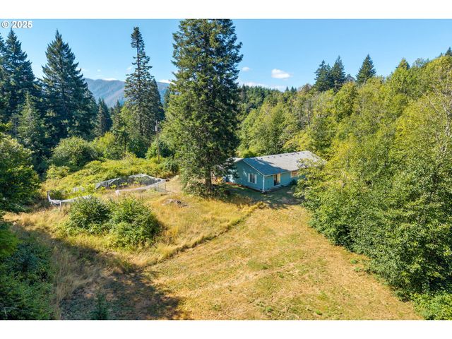 122 WINTER CREEK Rd, Stevenson, WA 98648