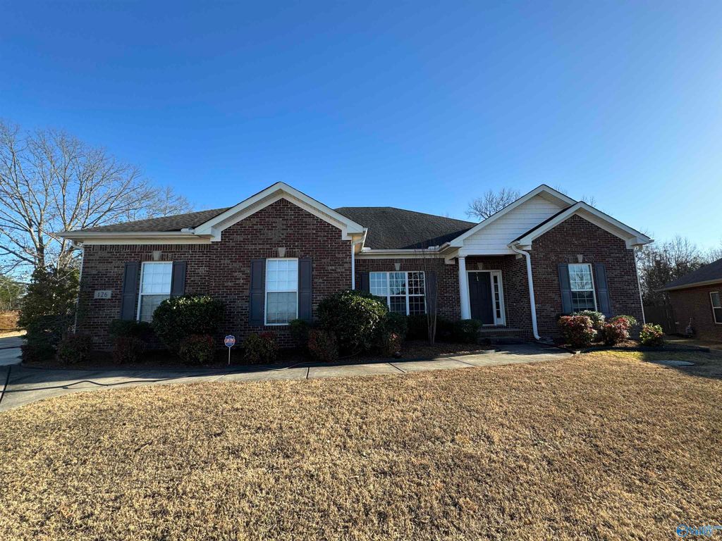 126 Bilton Drive, Harvest, AL 35749