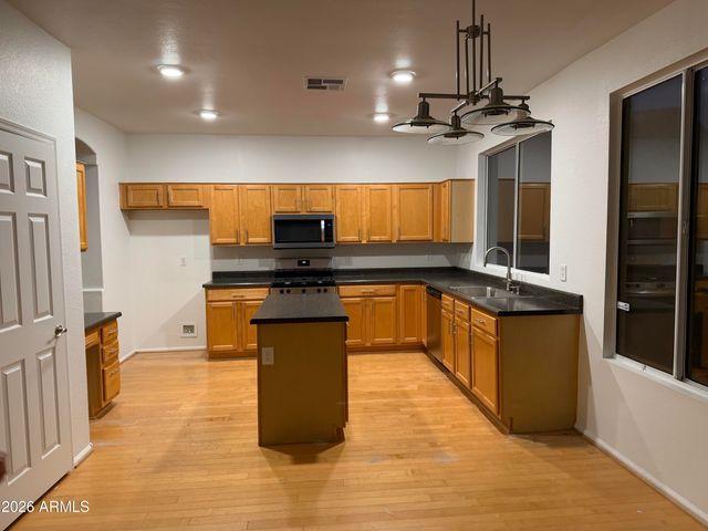 2655 S 158TH Drive, Goodyear, AZ 85338