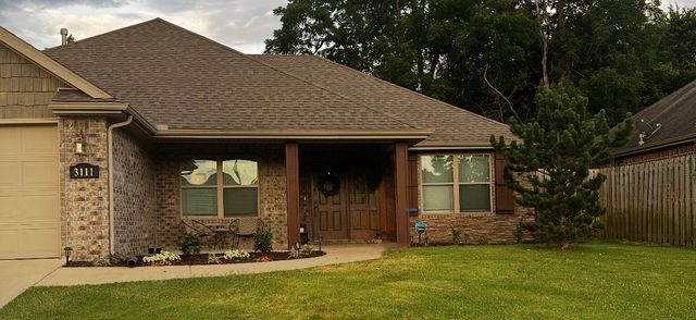 3111 S J Street, Rogers, AR 72758