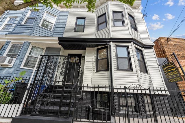 147 Essex Street, Brooklyn, NY 11208