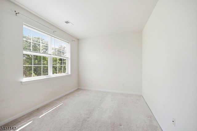 336 Pond Ln, Piscataway Twp., NJ 08854