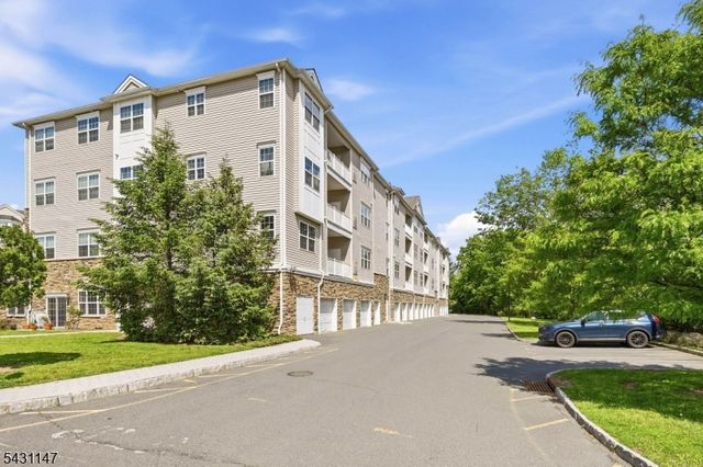 336 Pond Ln, Piscataway Twp., NJ 08854