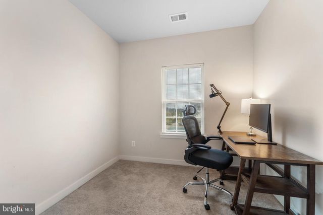 11338 WILLOW GREEN CIR, Manassas, VA 20109