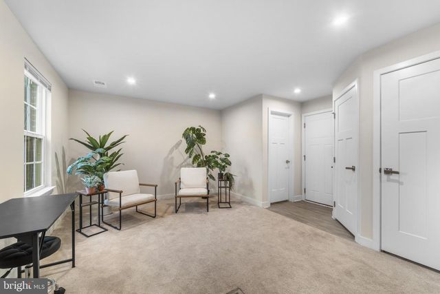 11338 WILLOW GREEN CIR, Manassas, VA 20109