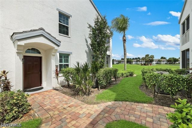 5936 Sand Wedge LN 1604, Naples, FL 34110