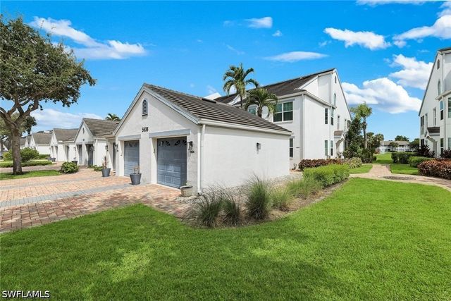 5936 Sand Wedge LN 1604, Naples, FL 34110