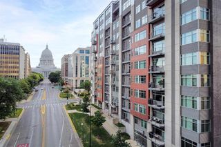 309 W Washington Avenue #512, Madison, WI 53703