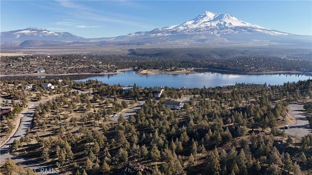 25 Quail Ridge, Weed, CA 96094