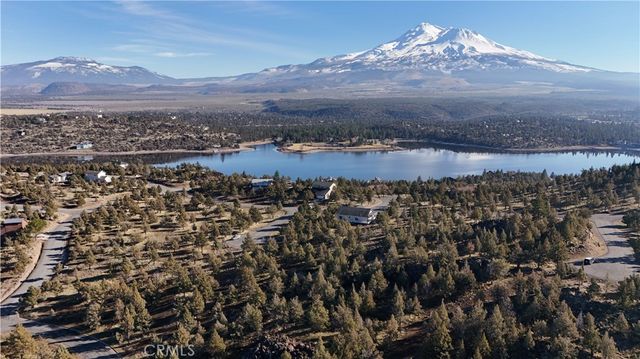 25 Quail Ridge, Weed, CA 96094