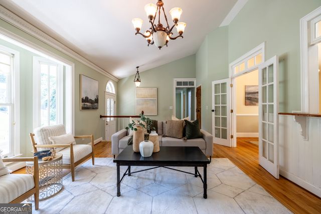 606 Rose Creek Cove, Woodstock, GA 30189
