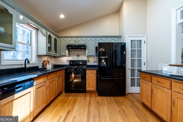 606 Rose Creek Cove, Woodstock, GA 30189