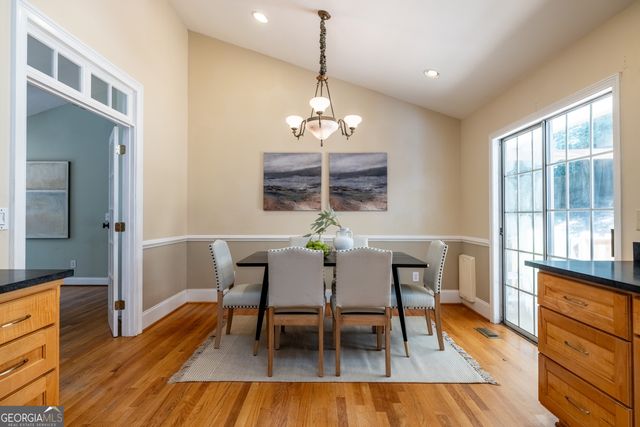 606 Rose Creek Cove, Woodstock, GA 30189