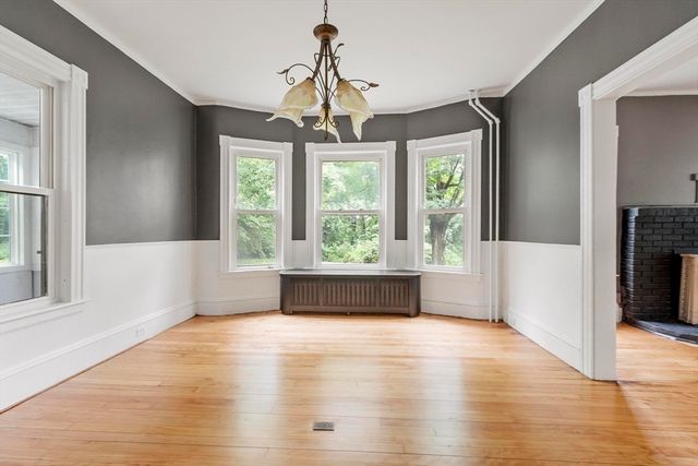 1347 Main Street, Leominster, MA 01453