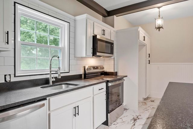 1347 Main Street, Leominster, MA 01453