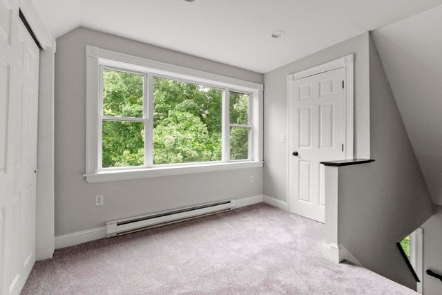 1347 Main Street, Leominster, MA 01453