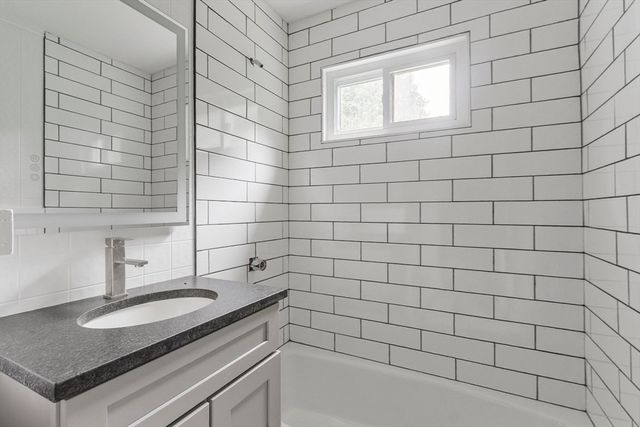 1347 Main Street, Leominster, MA 01453