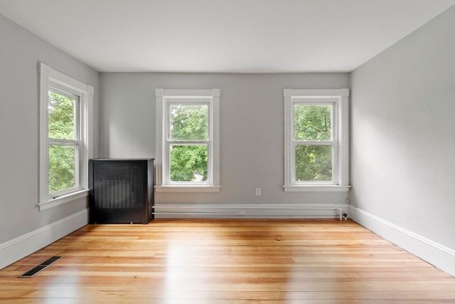 1347 Main Street, Leominster, MA 01453
