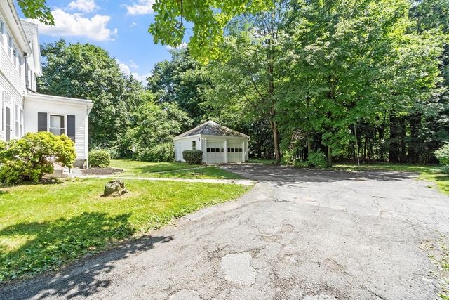 1347 Main Street, Leominster, MA 01453