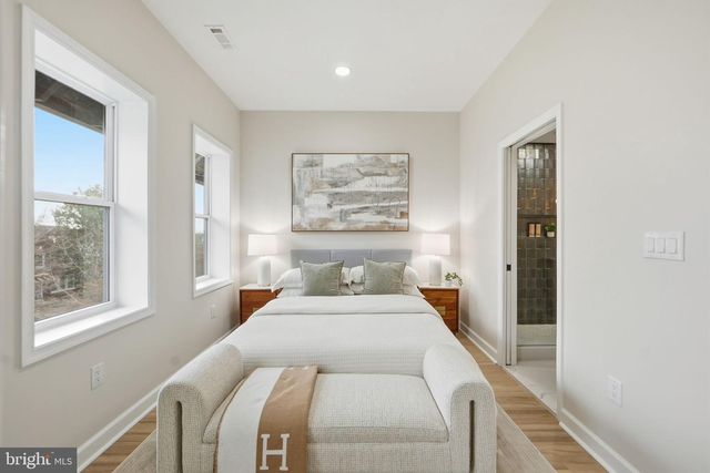 1412 TRINIDAD AVE NE, Washington, DC 20002