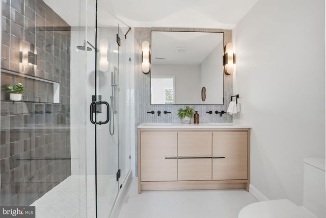1412 TRINIDAD AVE NE, Washington, DC 20002