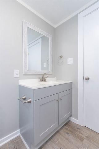 1317 E Broad Street, Iva, SC 29655