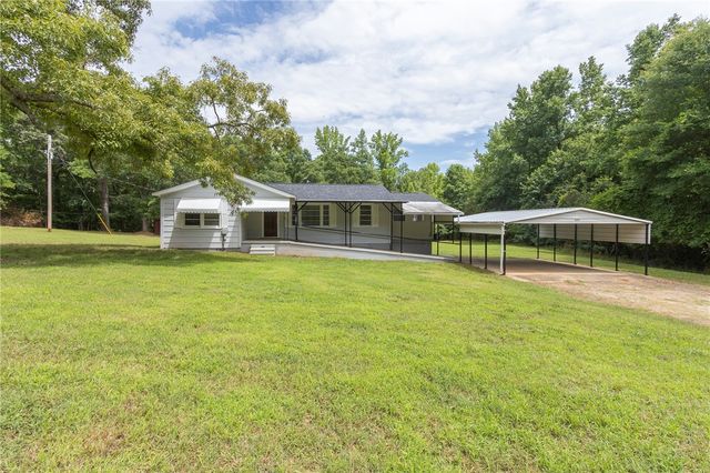 1317 E Broad Street, Iva, SC 29655