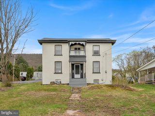 215 BIDDLE ST, Gordon, PA 17936