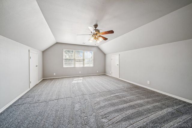 13606 S 261st East Avenue, Coweta, OK 74429