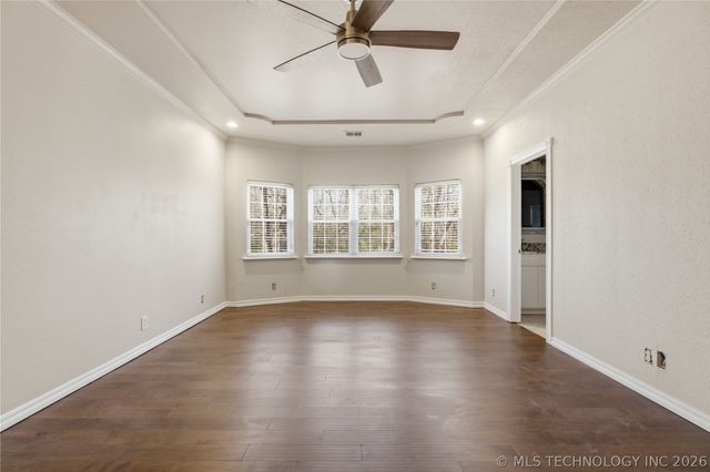 13606 S 261st East Avenue, Coweta, OK 74429