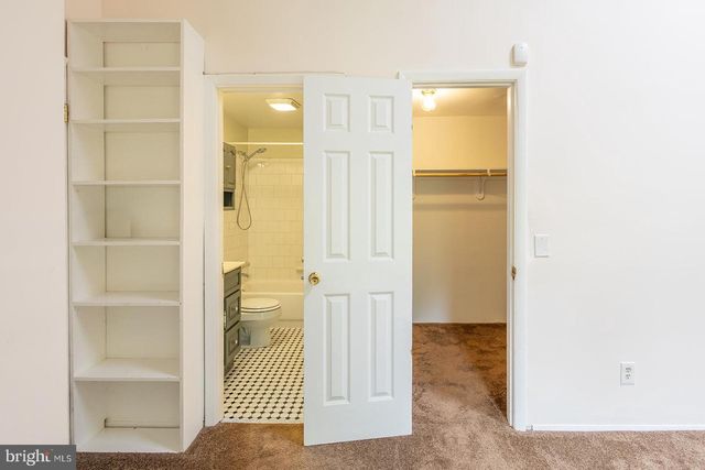 5620 MIRRORLIGHT PL, Columbia, MD 21045