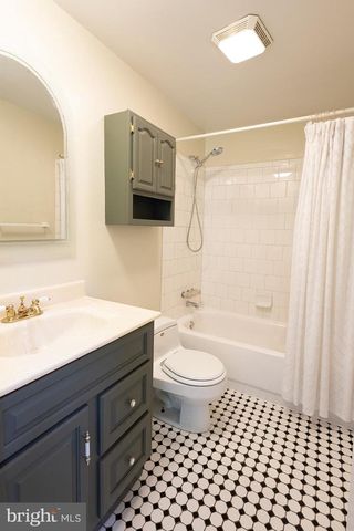 5620 MIRRORLIGHT PL, Columbia, MD 21045