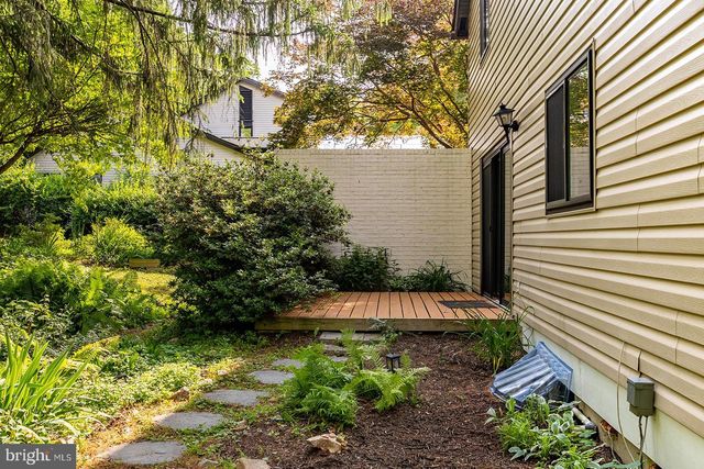5620 MIRRORLIGHT PL, Columbia, MD 21045