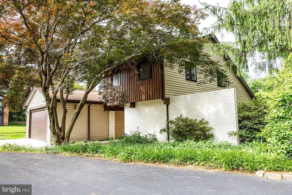 5620 MIRRORLIGHT PL, Columbia, MD 21045