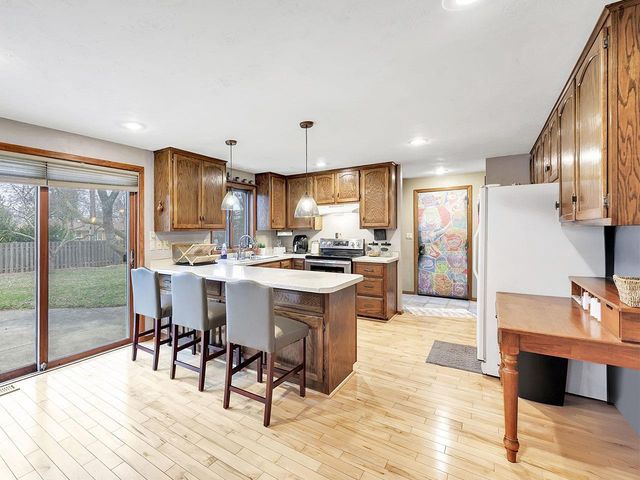 240 SCOUT WAY, De Pere, WI 54115